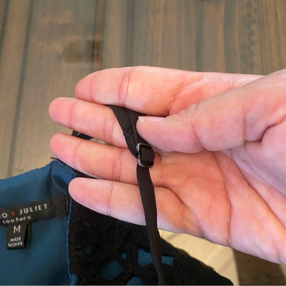 Romeo Juliet Couture Teal and Black Lace Dress size M - Picture 8 of 15